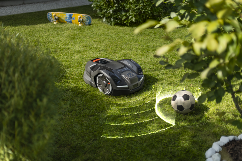 Husqvarna Automower® 410XE NERA langattomalla teknologialla
