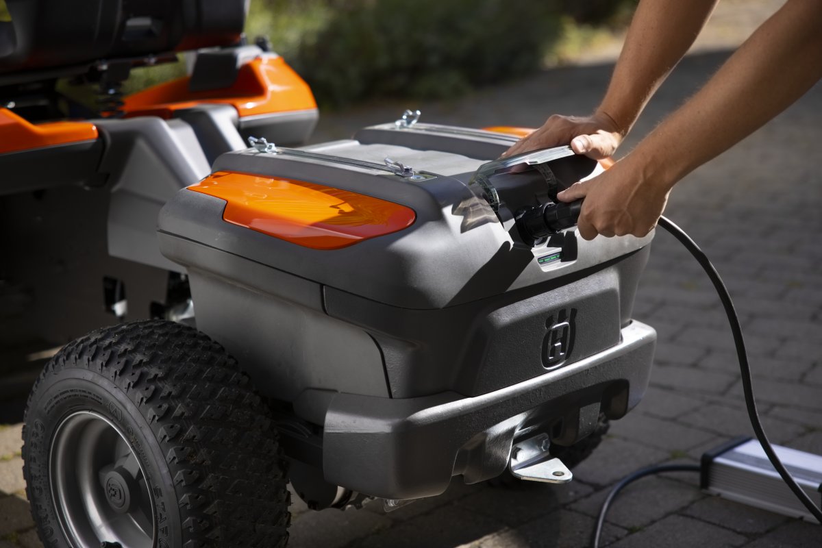 LATURI PS300C, 300 W, SOPII AKKURIDER, PIKAKIINN.