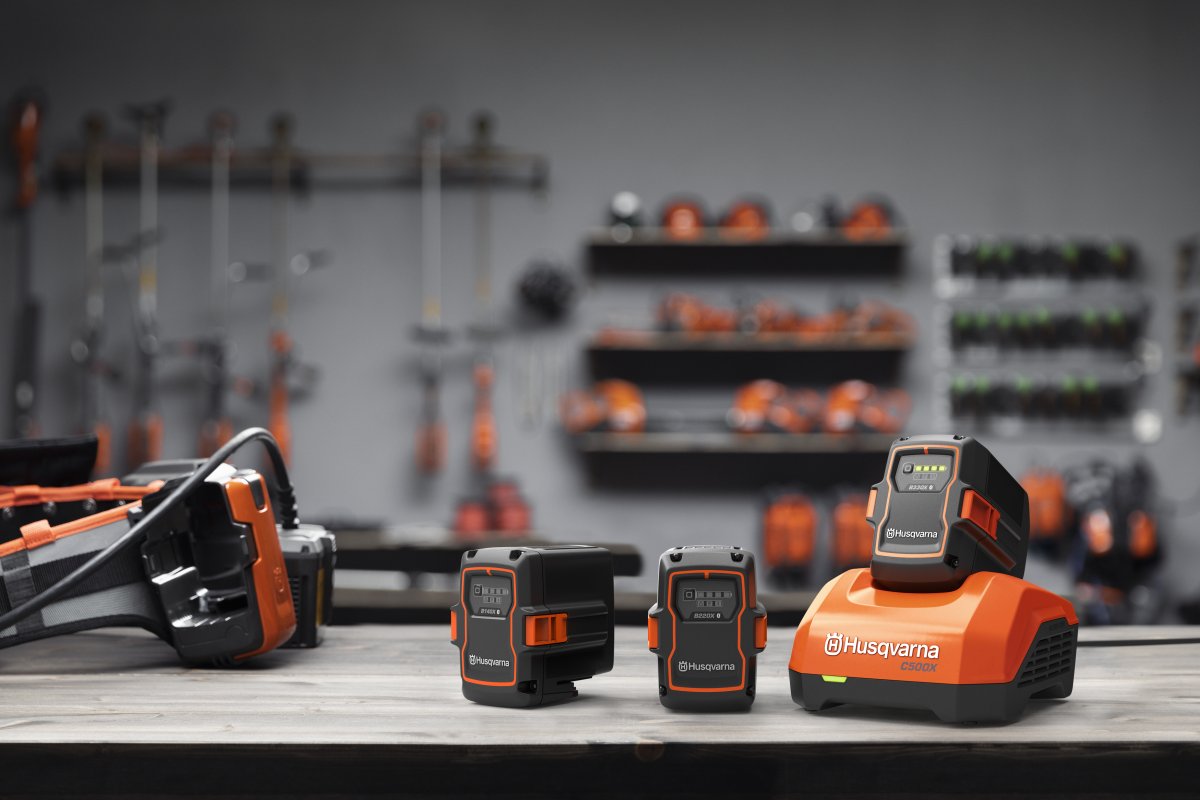 40-B330X, AMMATTIKÄYTTÖ, 36V, 9,0 AH